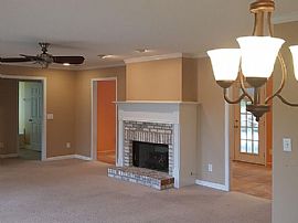 408 Forest Hills Pl, Alabaster, Al 35007 in Alabaster, AL (Photo 5 of 6)