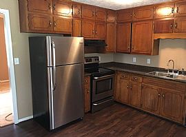 2532 Fitzgerald Rd, Oxford, Al 36203 in Oxford, AL (Photo 3 of 9)