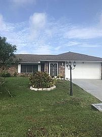 400 Filbert Ave Ne, Palm Bay, Fl 32907 in Palm Bay, FL