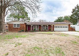 5921 Red Barn Rd, Montgomery, Al 36116 in Montgomery, AL