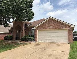 1120 Chancellorsville Pkwy, Grand Prairie, Tx 75052  in Grand Prairie, TX (Photo 11 of 12)