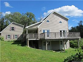 59 Cat Swamp Rd, Woodbury, Ct 06798 in Woodbury, CT