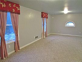 59 Cat Swamp Rd, Woodbury, Ct 06798 in Woodbury, CT (Photo 9 of 12)