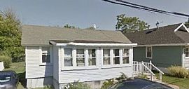 13 Crouch Rd, Branford, Ct 06405 in Branford, CT