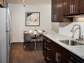 Building: Cityvue Apartments in Eagan, MN (Photo 3 of 12)