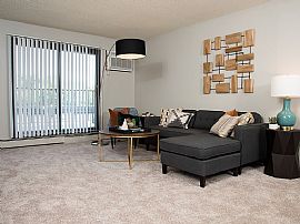Building: Cityvue Apartments in Eagan, MN (Photo 4 of 12)