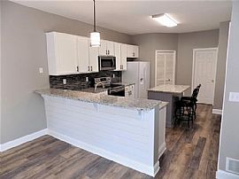 Check Out! Townhouse For Rent in Apple Valley, MN (Photo 6 of 12)