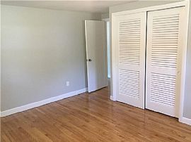 65 Merritt Ave, Tiverton, Ri 02878 in Tiverton, RI (Photo 8 of 12)