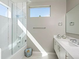 Phoenix, Az 85004 in Phoenix, AZ (Photo 8 of 12)