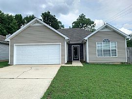 124 Cove Lndg, Calera, Al 35040 in Calera, AL