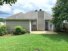124 Cove Lndg, Calera, Al 35040 in Calera, AL (Photo 12 of 12)