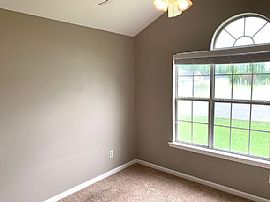 124 Cove Lndg, Calera, Al 35040 in Calera, AL (Photo 8 of 12)