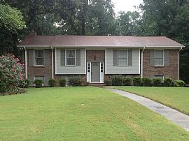 2766 Stevens Creek Rd, Hoover, Al 35244 in Hoover, AL