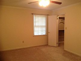 2766 Stevens Creek Rd, Hoover, Al 35244 in Hoover, AL (Photo 4 of 8)