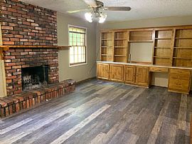 3815 Robbins Rd, Montgomery, Al 36109 in Montgomery, AL (Photo 6 of 6)