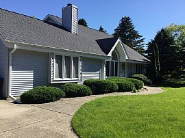 7190 Whippoorwill Ct, Wind Lake, Wi 53185 in Wind Lake, WI (Photo 7 of 12)