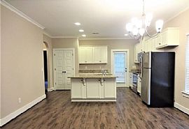 5613 Park Side Rd, Hoover, Al 35244 in Hoover, AL (Photo 5 of 7)