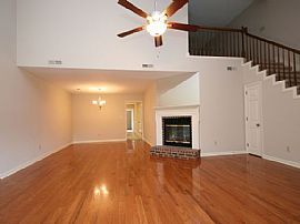 243 W Lake Cir, Madison, Al 35758 in Madison, AL (Photo 4 of 12)