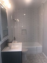 Remodeled Large Modern in Prime Santa Monica with Large Patio!! in Santa Monica, CA (Photo 5 of 12)