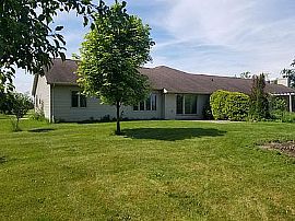 3208 Golden Glow Rd, De Pere, Wi 54115 in De Pere, WI (Photo 7 of 9)