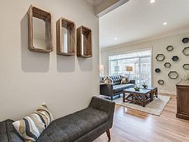 Remodeled Luxury 2 Bedroom, 2 Bathroom  in San Francisco, CA (Photo 6 of 12)