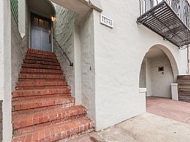 Remodeled Luxury 2 Bedroom, 2 Bathroom  in San Francisco, CA (Photo 8 of 12)