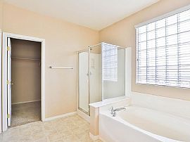 4 Bd2 Ba2,112 Sqft 11613 N 151st Dr, Surprise, Az 85379 in Surprise, AZ (Photo 11 of 12)