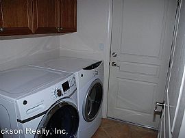 2 Bd2 Ba1,644 Sqft 1235 Cliff Park Way, Reno, Nv 89523 in Reno, NV (Photo 2 of 7)