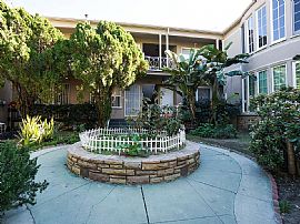 Comfortable Home in Los Angeles, CA (Photo 5 of 5)