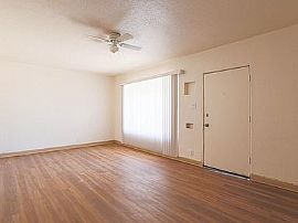 1306 1/2 E Culver St, Phoenix, Az 85006 in Phoenix, AZ (Photo 2 of 12)