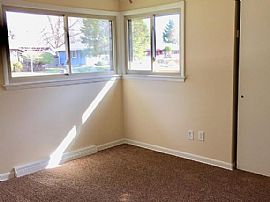 2628 Arrowhead St, Racine, Wi 53402 in Racine, WI (Photo 3 of 8)