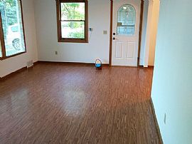 5130 Flambeau Rd, Madison, Wi 53705 in Madison, WI (Photo 4 of 9)