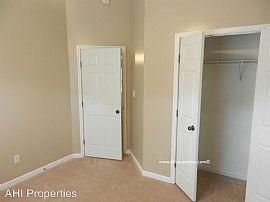 308 Park Village Dr, Alabaster, Al 35007 in Alabaster, AL (Photo 2 of 7)