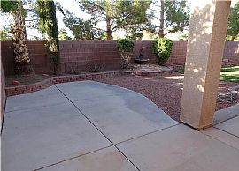 1386 Baja Grande Ave, Henderson, Nv 89012 in Henderson, NV (Photo 3 of 12)