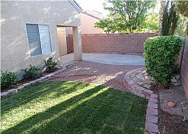 1386 Baja Grande Ave, Henderson, Nv 89012 in Henderson, NV (Photo 6 of 12)
