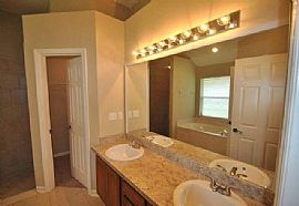 3 Bed, 2 Ba. 1,712 Sqft in Fleming Island, FL (Photo 4 of 7)