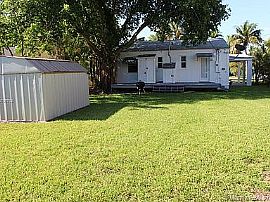 1635 Wiley St, Hollywood, Fl 33020 in Hollywood, FL (Photo 2 of 11)