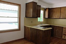 2 Bd, 2 Ba, 1,159 Sqft in Salt Lake City, UT (Photo 9 of 12)
