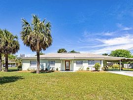 1510 Chatham Ave, Tybee Island, Ga in Tybee Island, GA