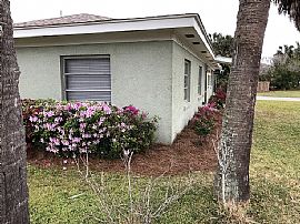 1510 Chatham Ave, Tybee Island, Ga in Tybee Island, GA (Photo 2 of 12)