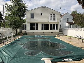 Rent to Own Or Purchase This Beautiful Cape in Bernardsville, NJ (Photo 3 of 12)