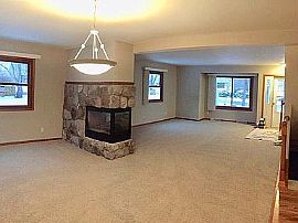 4528 Vettelson Rd, Hartland, Wi 53029 in Hartland, WI (Photo 3 of 6)