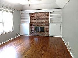 4 Bedroom, 3 Bath Home in Overland, KS (Photo 4 of 12)