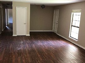 7269 Charbon Dr, Fairhope, Al 36532 in Fairhope, AL (Photo 4 of 4)