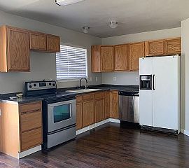 Perfectly Well Maintained  in Boise, ID (Photo 7 of 12)