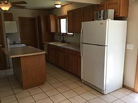 7155 W Bottsford Ave, Greenfield, Wi 53220 in Greenfield, WI (Photo 3 of 6)