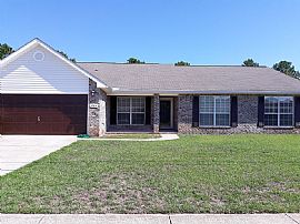 8204 Cosica Blvd, Navarre, Fl 32566 in Navarre, FL