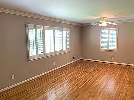 3344 Montcrest Dr, Irondale, Al 35210 in Irondale, AL (Photo 4 of 7)