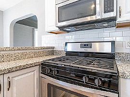 498 W Hazelwood St # 1, Phoenix, Az 85013 in Phoenix, AZ (Photo 8 of 10)