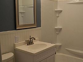 840 Overbrook Rd, Charleston, Wv 25314 in Charleston, WV (Photo 5 of 10)